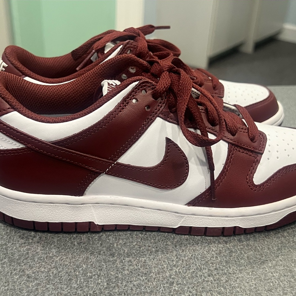 Nike Women's Sneakers in Maroon and White